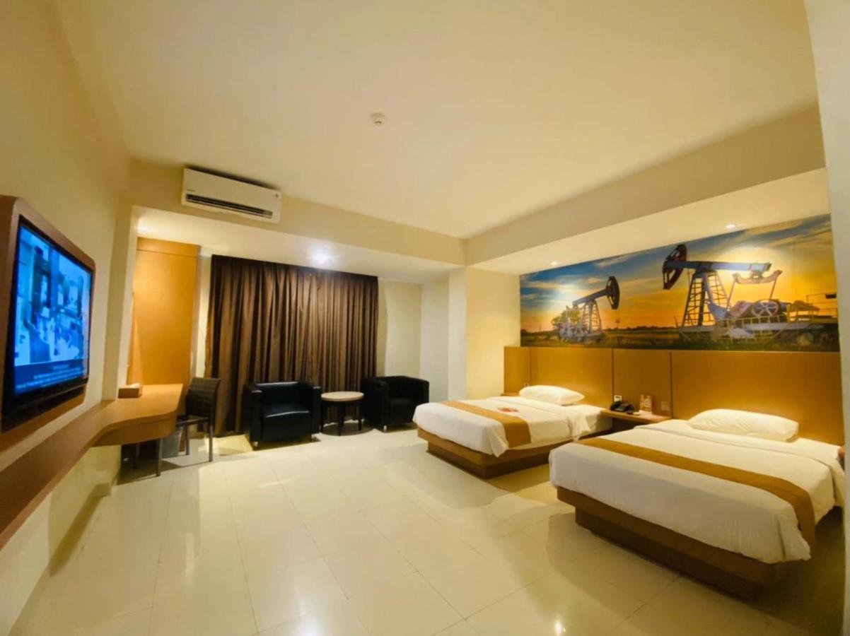 Comforta Dumai Hotel Buitenkant foto